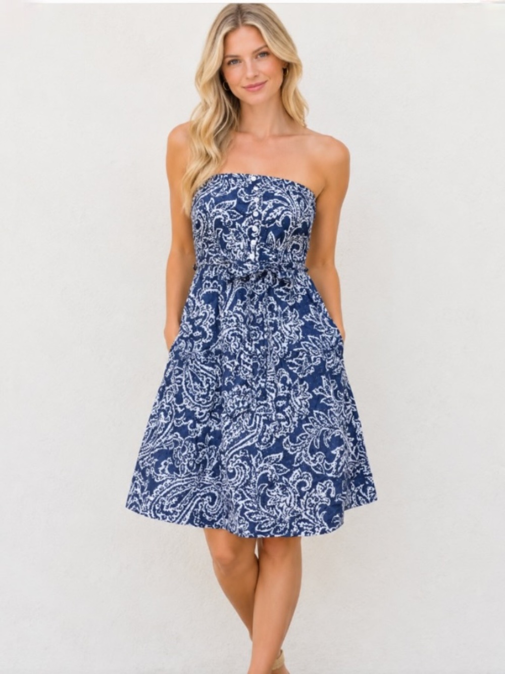 American Eagle Outfitters Strapless Dress Sz 0 Blue White Paisley Cotton Pockets